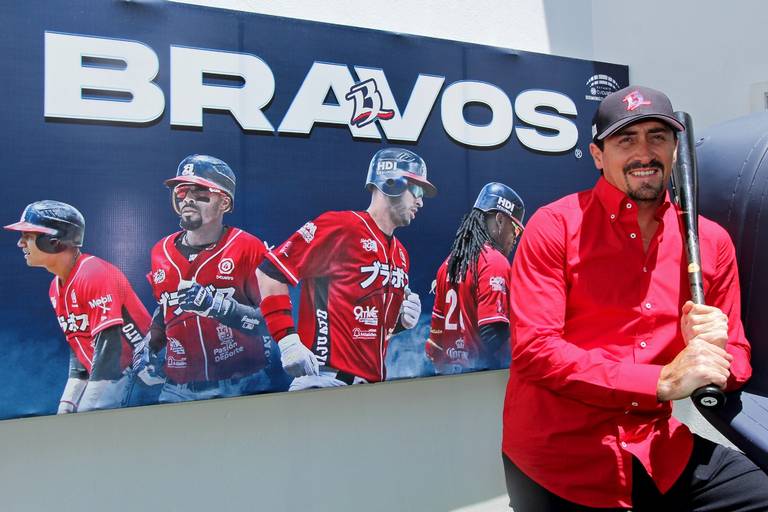 Presentan los Bravos sus armaduras para la temporada 2022 - El Sol de León