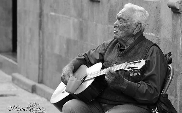 Muere Eufemio Tejada, ícono leonés guitarra músicos de León - El Sol de  León | Noticias Locales, Policiacas, sobre México, Guanajuato y el Mundo