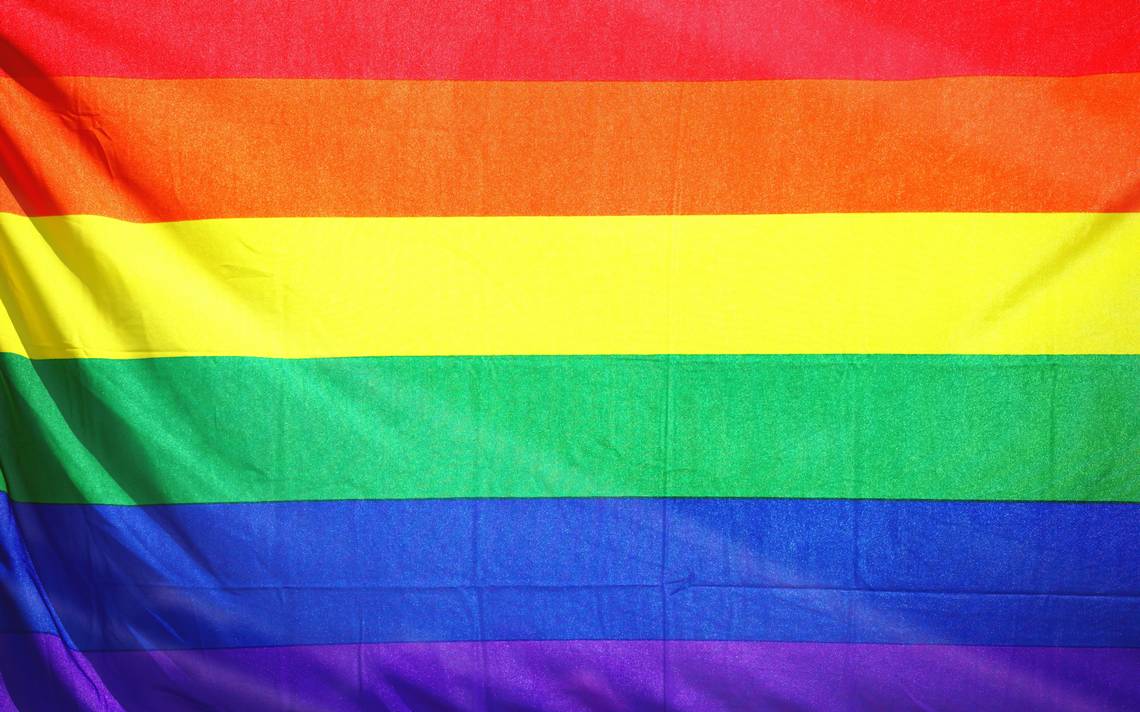 Junio mes del orgullo LGBT Sabes cómo nació la bandera gay Noticias Vespertinas Noticias