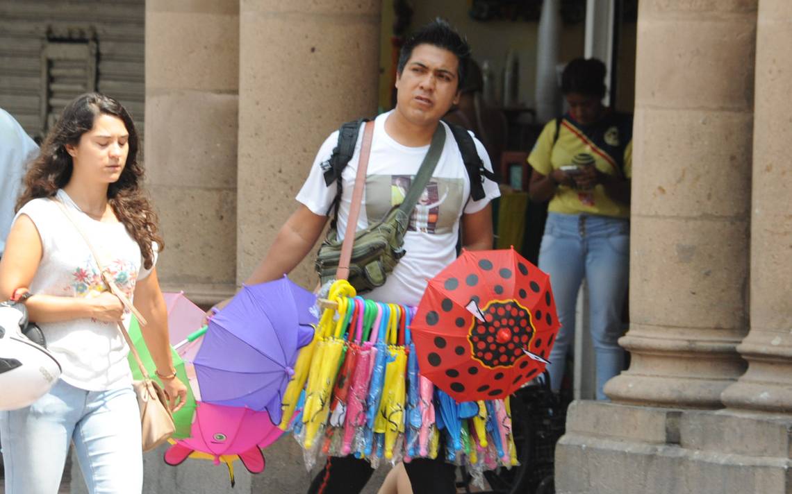 fácil de lastimarse apodo En particular Arranca la venta de paraguas, rompevientos y botas de plástico - El Sol de  León | Noticias Locales, Policiacas, sobre México, Guanajuato y el Mundo