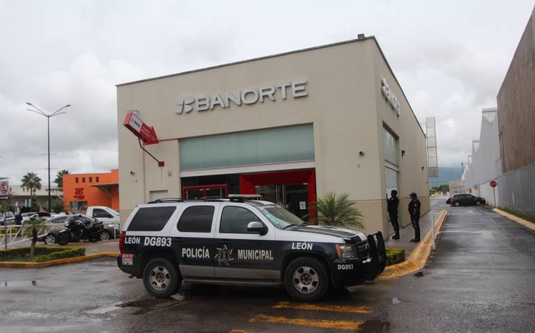 Investigan asalto de sucursal Banorte - El Sol de León | Noticias Locales,  Policiacas, sobre México, Guanajuato y el Mundo